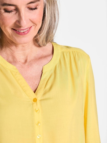 Goldner Blouse in Geel