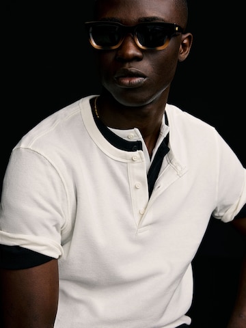 Bershka Majica | bela barva