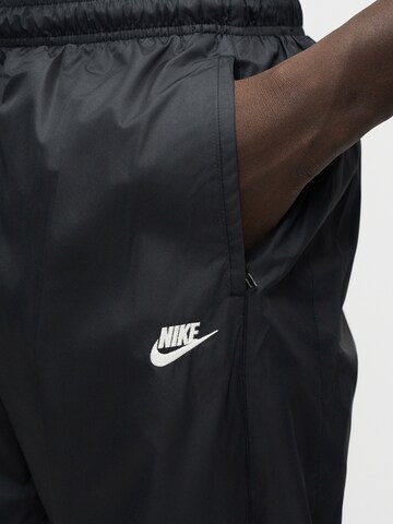 Nike Sportswear regular Παντελόνι σε μαύρο