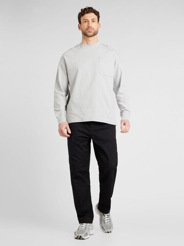 JACK & JONES Koszulka 'CLEAN' w kolorze szary