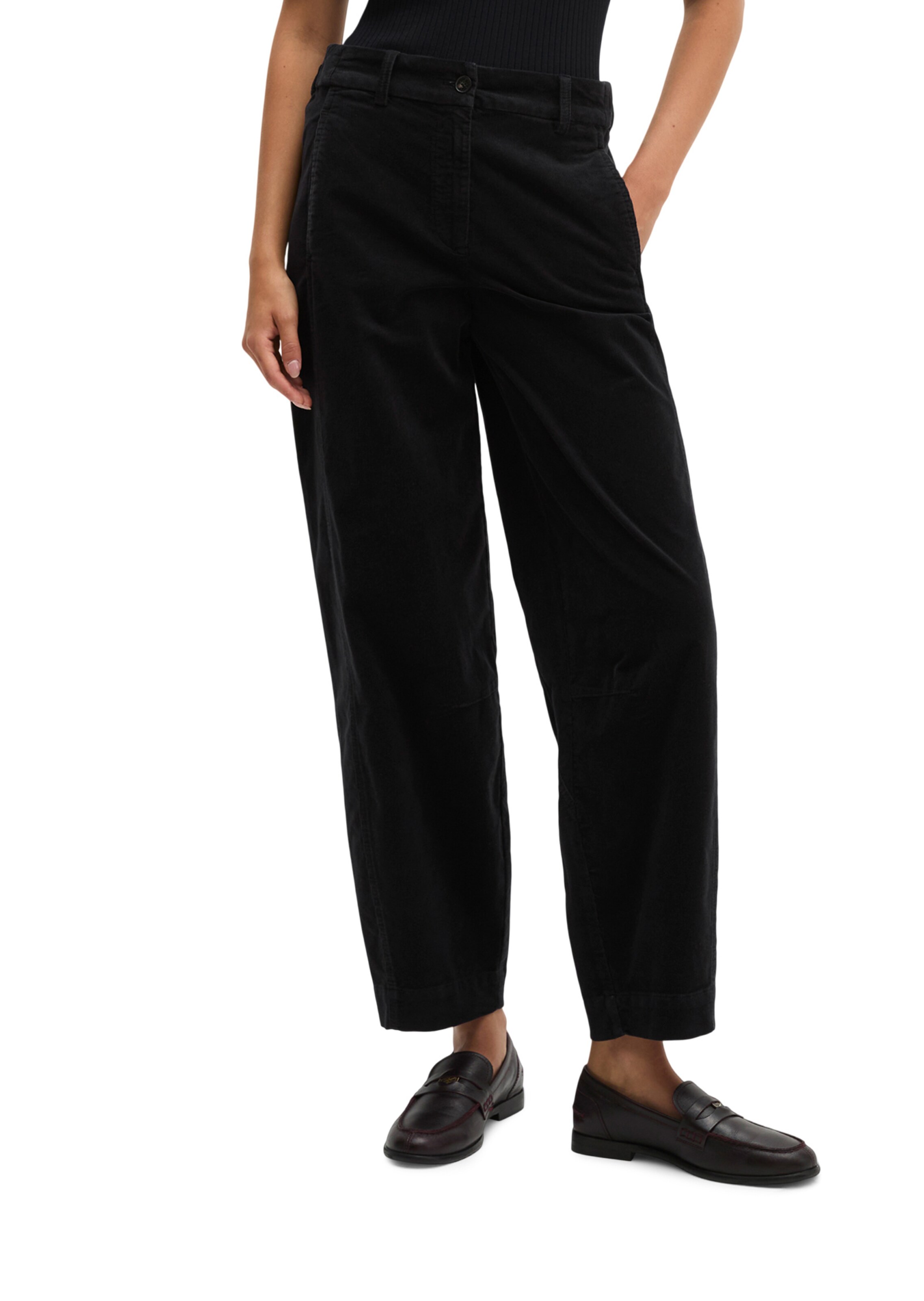 Marc O'Polo Loose fit Pants in Black: front