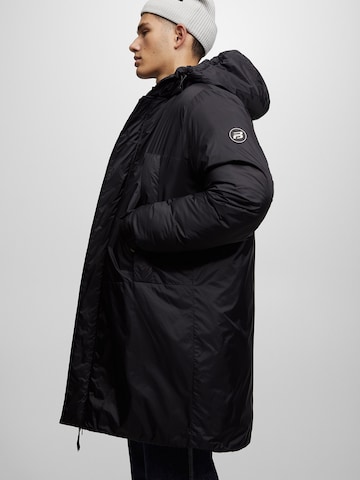 Pull&Bear Winter Coat in Black