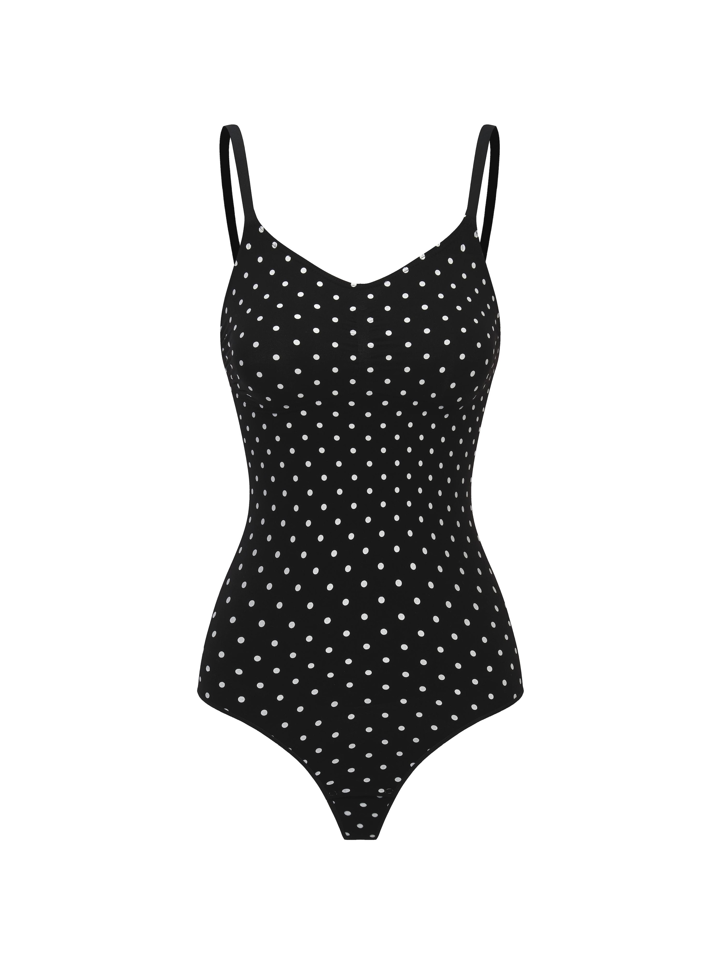 cfab (formerly creamy fabrics) Shapingbody 'Sculpting Shapewear mit String' in Zwart: voorkant