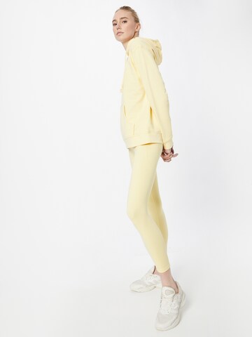 Felpa 'Adicolor Essentials ' di ADIDAS ORIGINALS in giallo