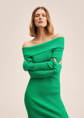 MANGO Pletena obleka 'Sharpei' | zelena barva