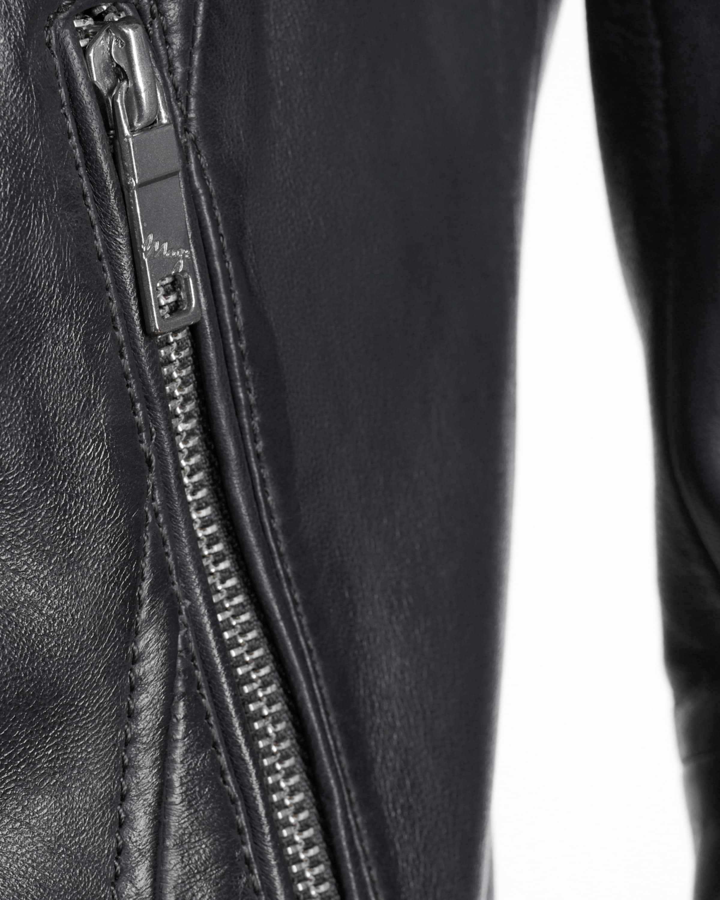 Maze Tussenjas 'Mico' in Zwart