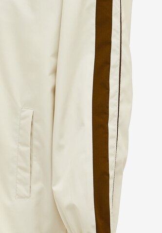 HOMEBASE Between-Season Jacket in White