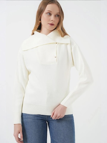 Pullover di Bigdart in bianco: frontale