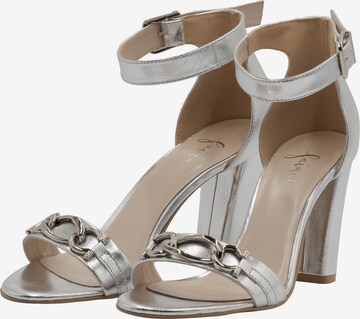 faina Strap Sandals in Silver