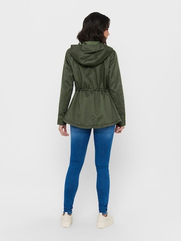 Parka di mezza stagione 'Lorca' di ONLY in verde