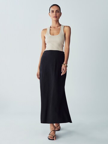Willa Skirt 'Marra' in Black: front