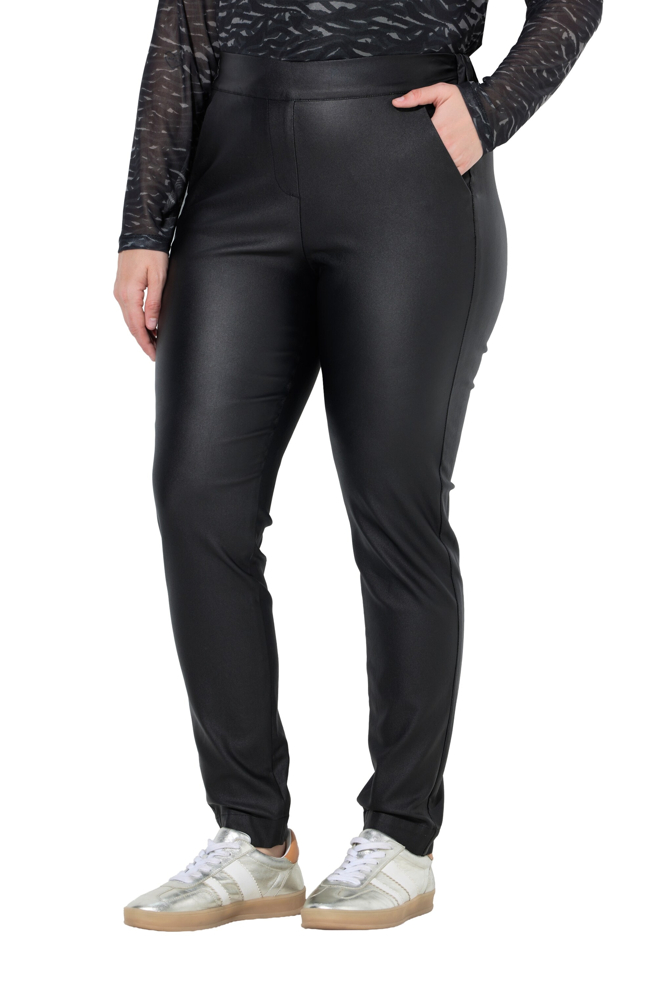 Ulla Popken Skinny Hose in Schwarz: Vorderseite