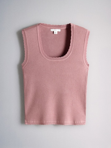 The Set Top in Beige