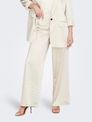 ONLY Wide leg Trousers 'Mayra' in Beige: front