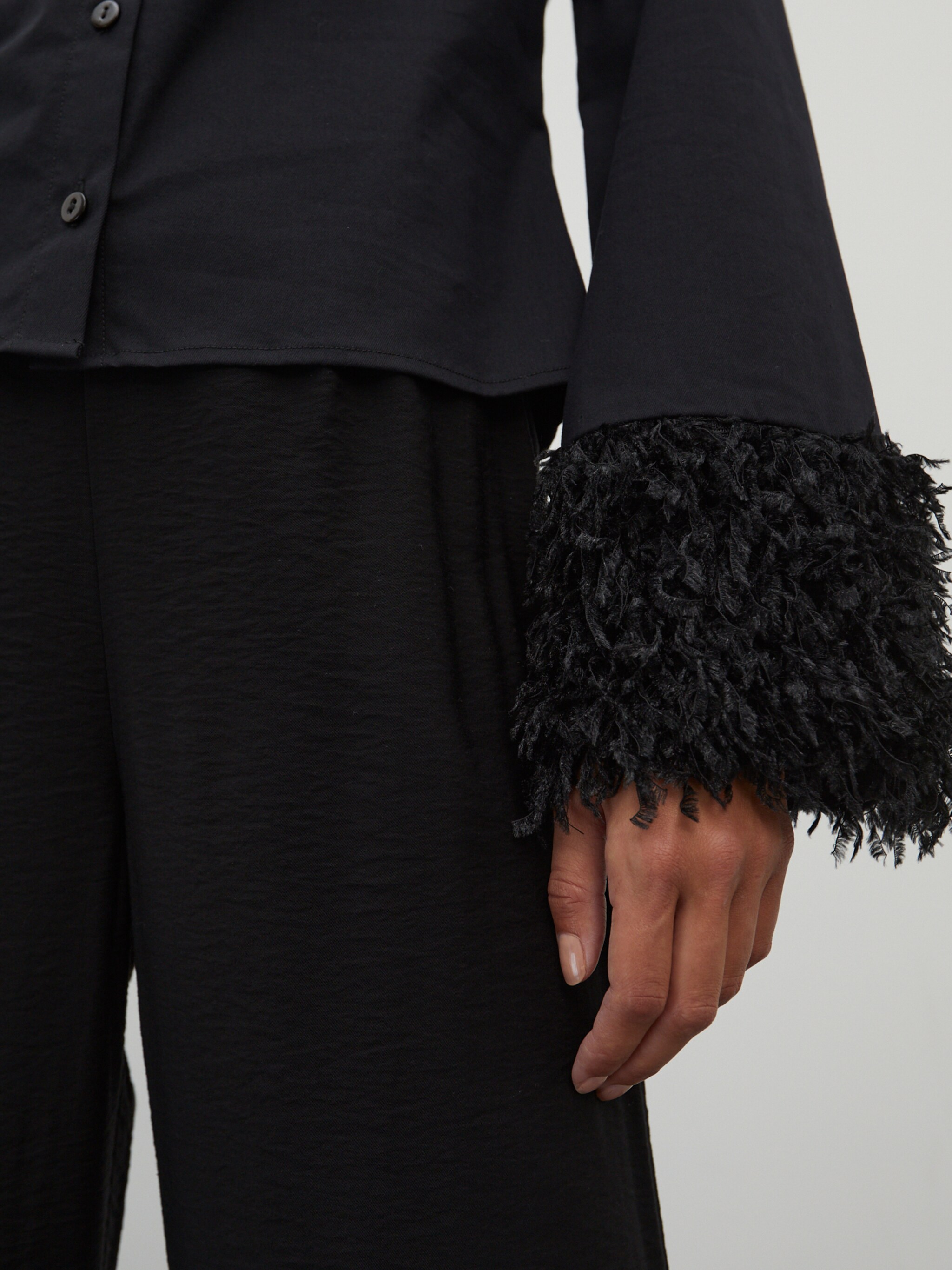 EDITED Producten Blouse 'Dagmar' Zwart