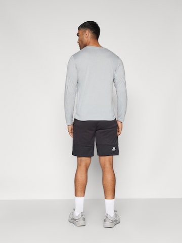 THE NORTH FACE Regular Sportshorts in Schwarz