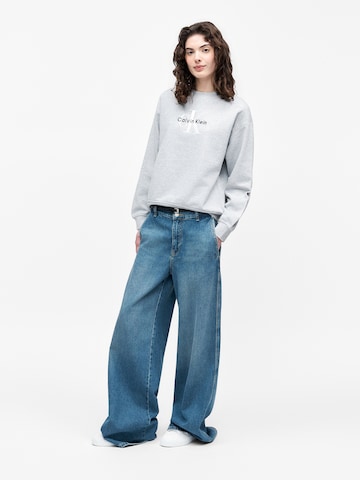 Calvin Klein Jeans Tréning póló - szürke