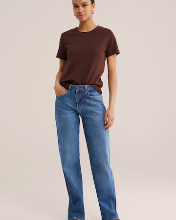 Tricou de la WE Fashion pe maro