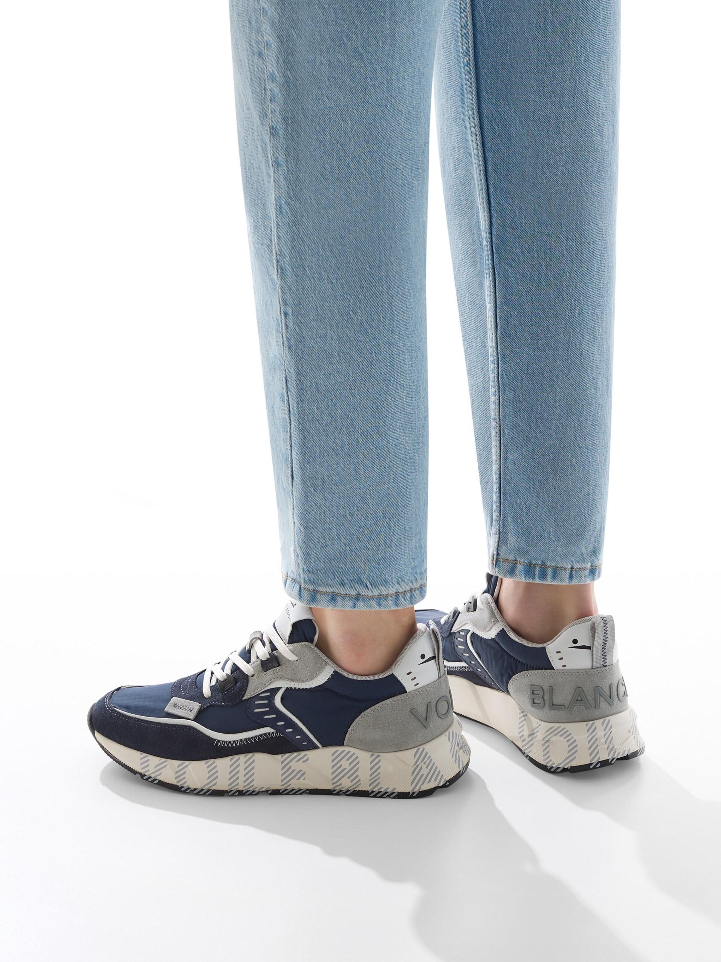 Voile blanche Platform trainers 'CLUB01.' in Blue: front