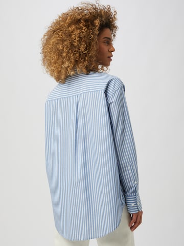 WEEKDAY Blouse 'Edyn' in Blauw