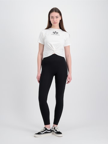 ALPHA INDUSTRIES T-shirt i vit