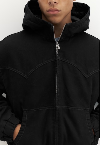 Veste mi-saison Pull&Bear en noir