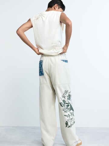 Desigualregular Cargo hlače - bijela boja