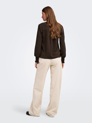 ONLY - Blusa 'ONLMette' em castanho