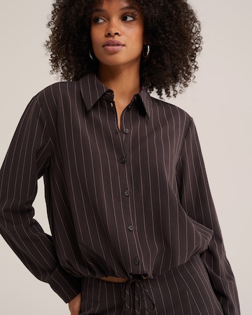 Camicia da donna di WE Fashion in marrone