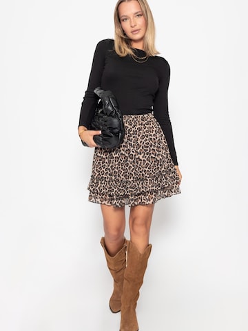 Maglietta di SASSYCLASSY in nero