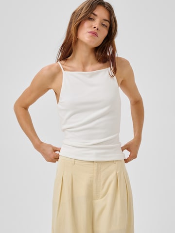 My Essential Wardrobe Overdel 'MWNupti' i hvid: forside