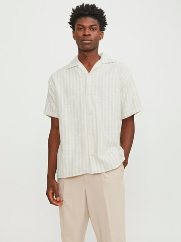 JACK & JONES Comfort fit Overhemd 'Cabana' in Beige: voorkant