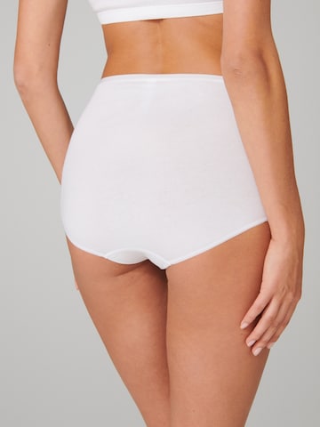 Slip SCHIESSER en blanc