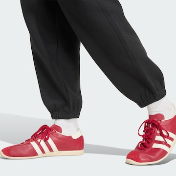 Loosefit Pantalon 'Essentials' ADIDAS ORIGINALS en noir