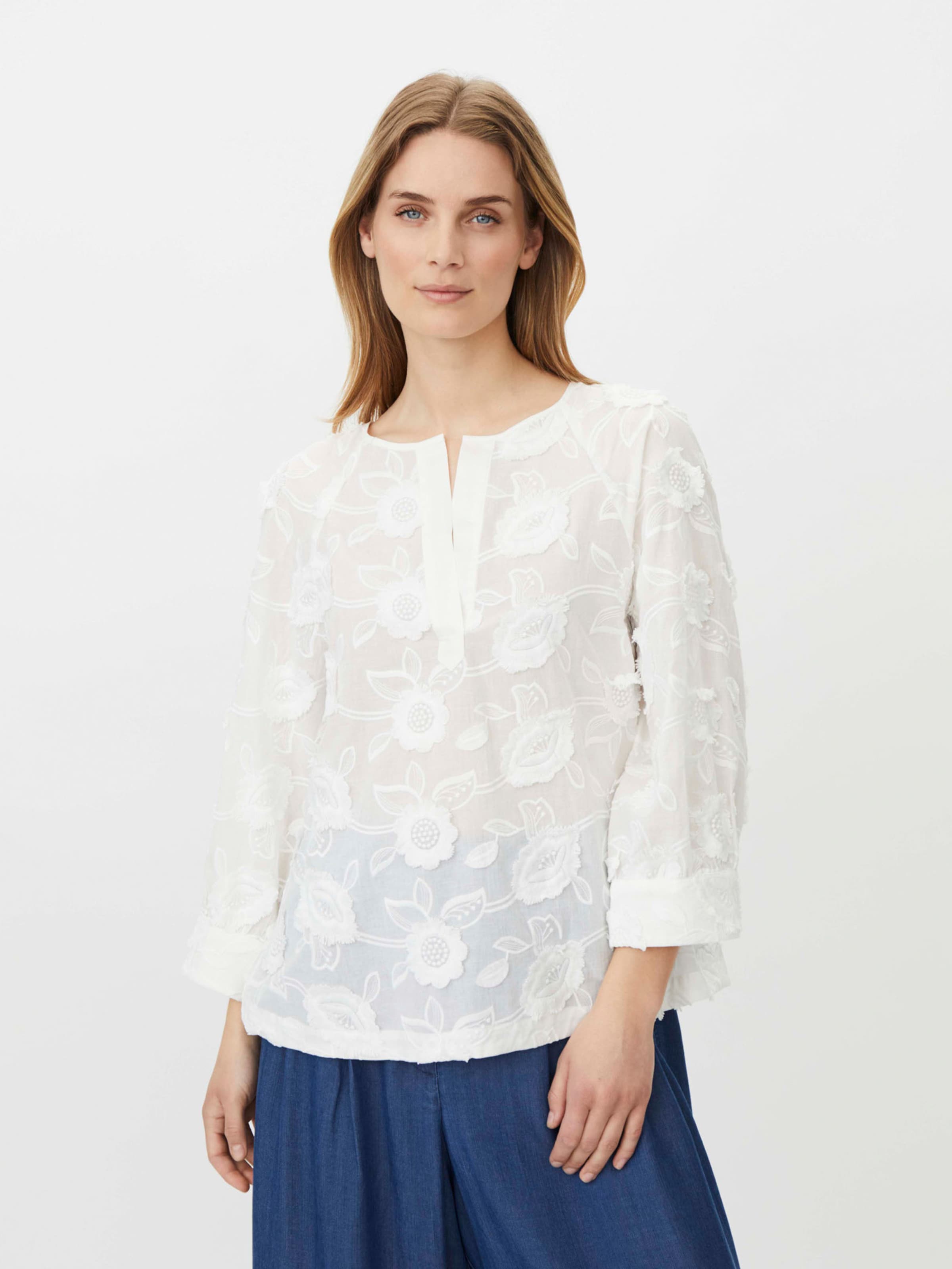 Masai Blouse in Wit: voorkant