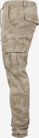 Urban Classics Tapered Cargo trousers in Beige