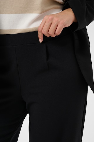 KAFFE CURVE - Loosefit Pantalón en negro