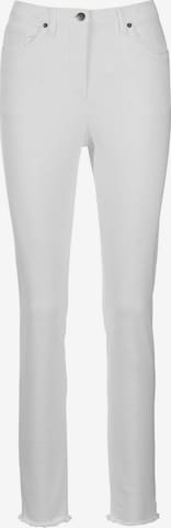 MADELEINE Jeans in Weiß: Vorderseite