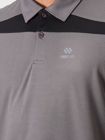 Tommy Life Shirt in Grey