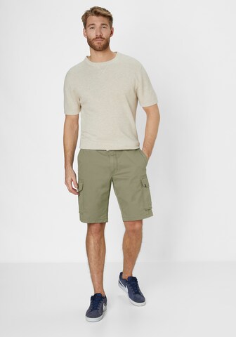 REDPOINT Regular Cargoshorts in Grün