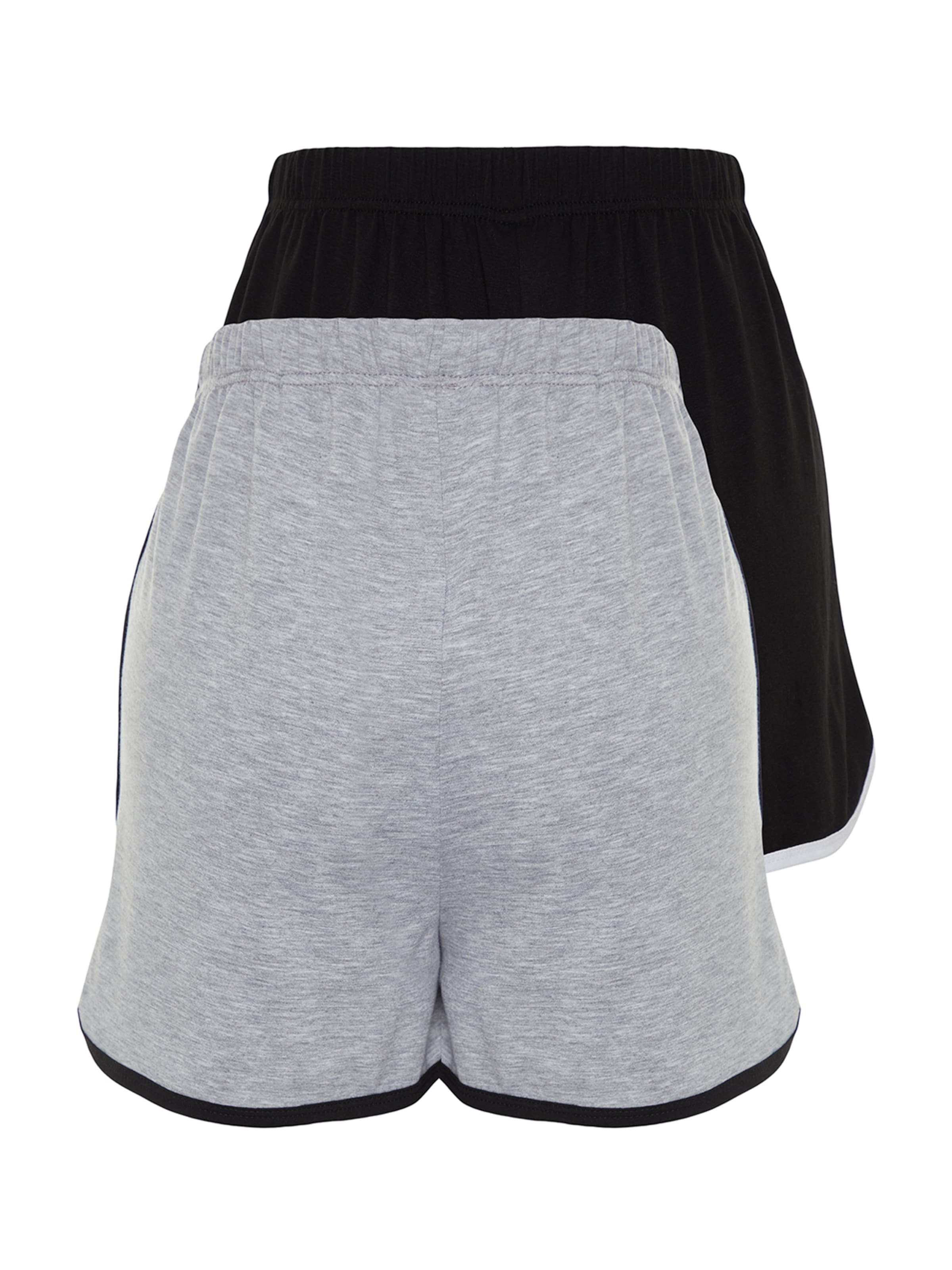 Pantaloni de pijama de la Trendyol pe gri