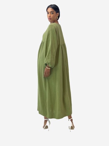 Elara Kleid in Grün