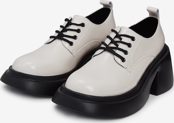 CESARE GASPARI Athletic Lace-Up Shoes in White