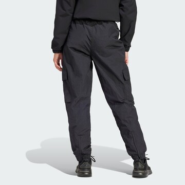 Effilé Pantalon cargo ' City Escape ' ADIDAS SPORTSWEAR en noir