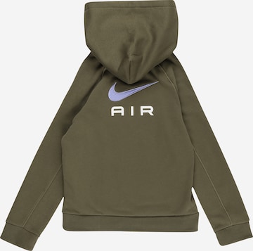 Nike Sportswear Sweatshirt in Grün