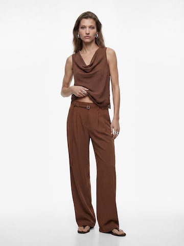 Koton Blouse in Bruin: voorkant