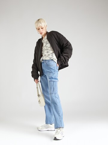 regular Jeans cargo 'Riley' di ONLY in blu