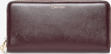 Calvin Klein Wallet in Red: front