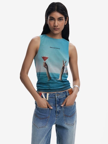 Haut Desigual en bleu : devant