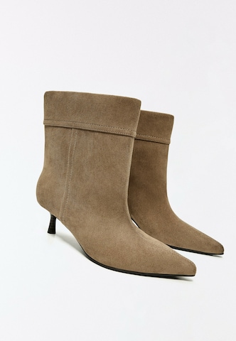 Bottines Bershka en marron